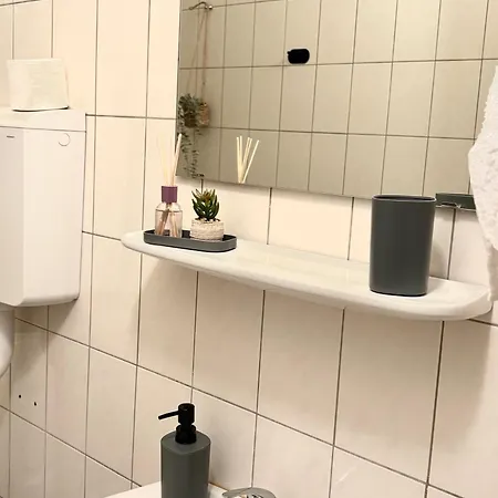 Juva-apartment Renovierte Altbauwohnung Im Herzen Von Appartamento