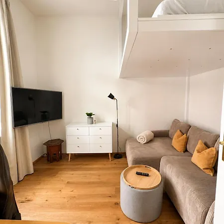 Juva-apartment Renovierte Altbauwohnung Im Herzen Von Appartamento *
