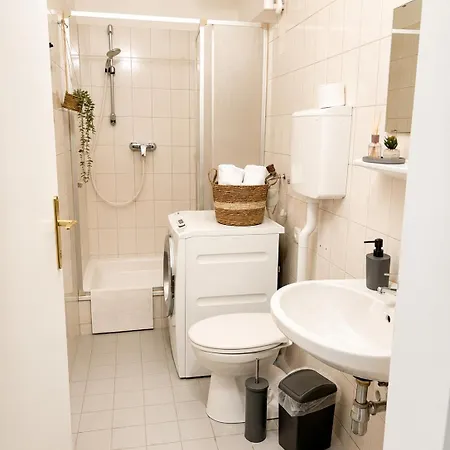Juva-apartment Renovierte Altbauwohnung Im Herzen Von Graz